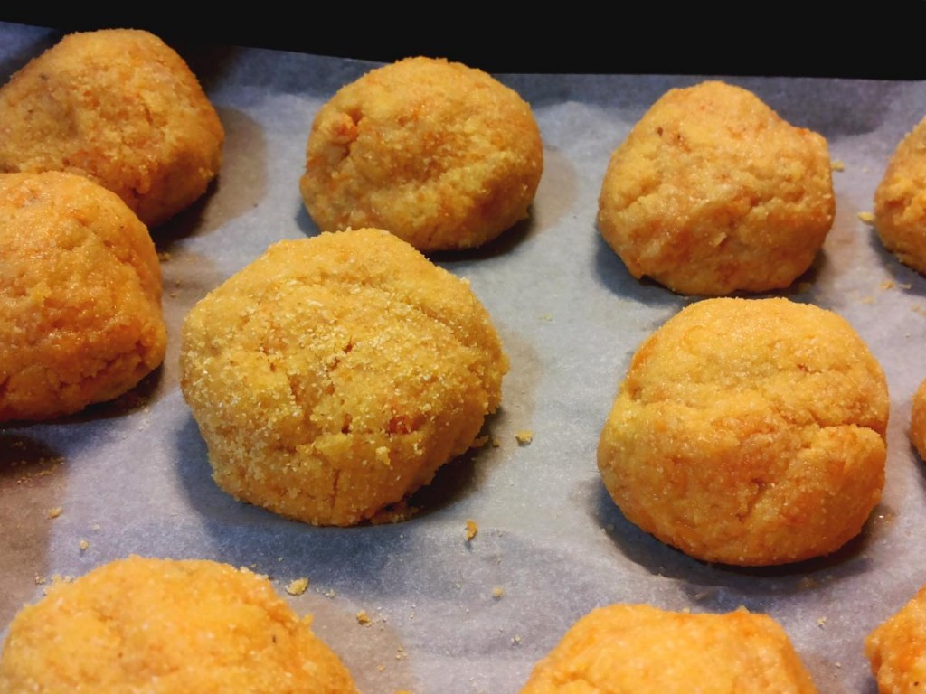 polpette di zucca e castagne prima della cottura al forno