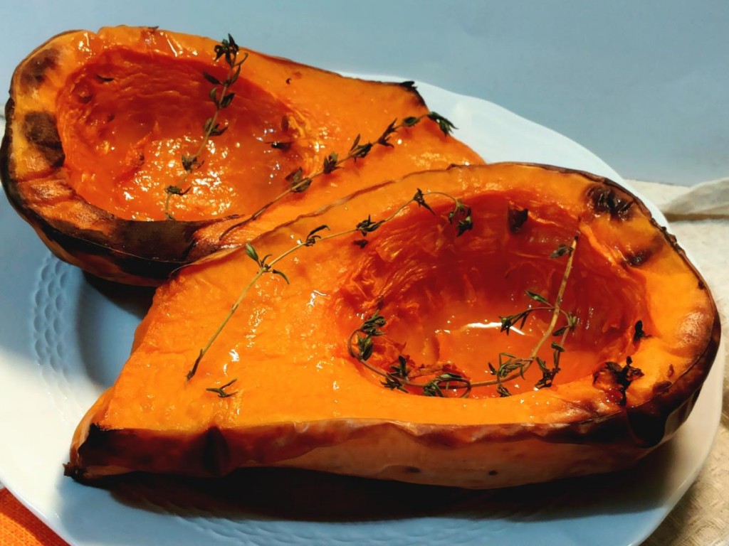 Zucca butternut al forno con timo e miele