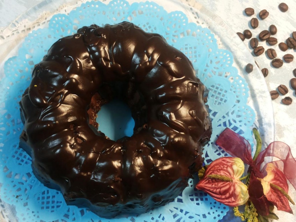 Bundt cake cioccolato e caffè espresso