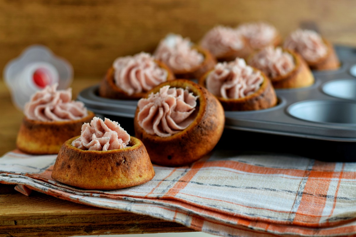 muffin con mousse alla mortadella - antipasto del menù di San Valentino