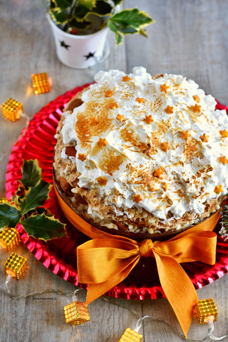 Panettone farcito con crema di mascarpone al caffè e meringa italiana