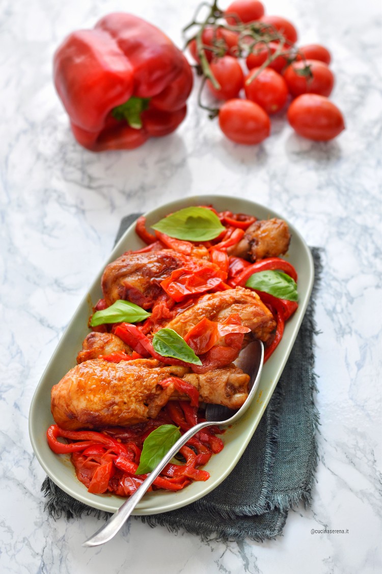 Pollo con peperoni alla romana