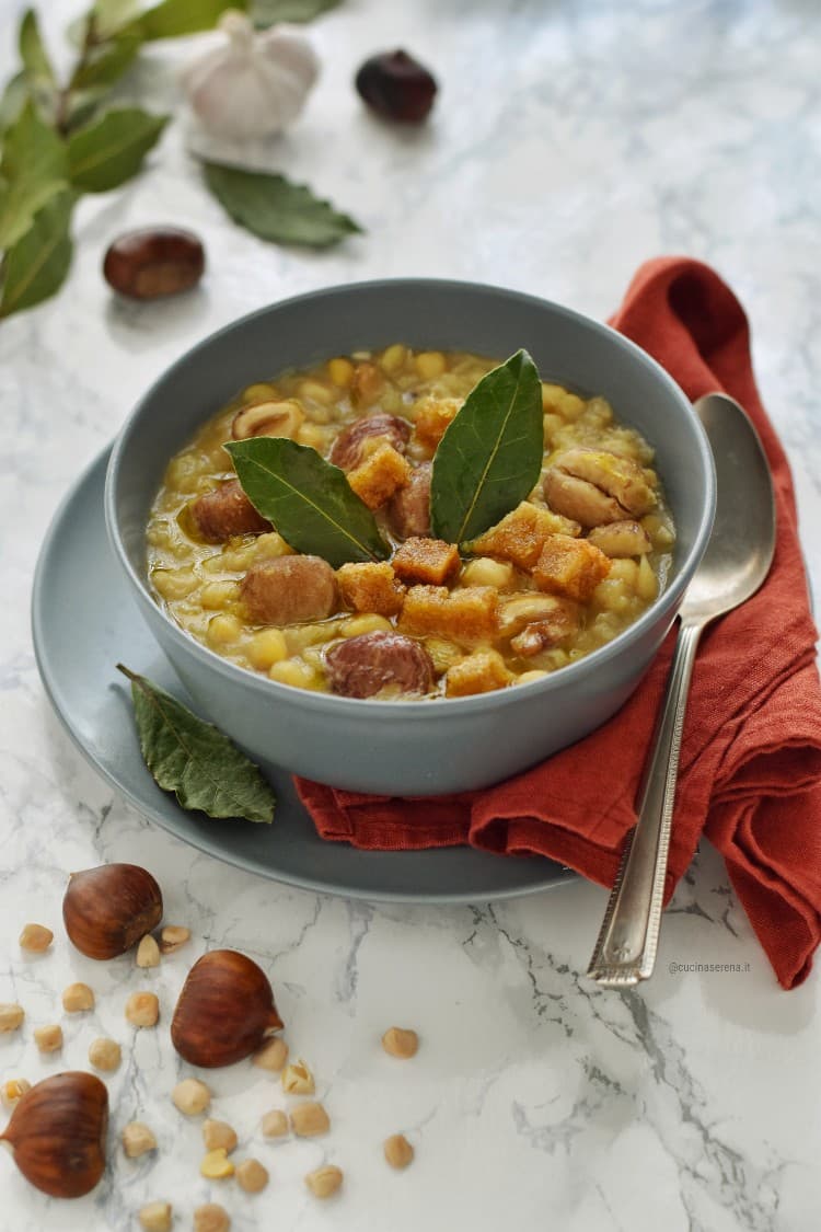 Zuppa di castagne e cicerchie - ricetta tipica laziale